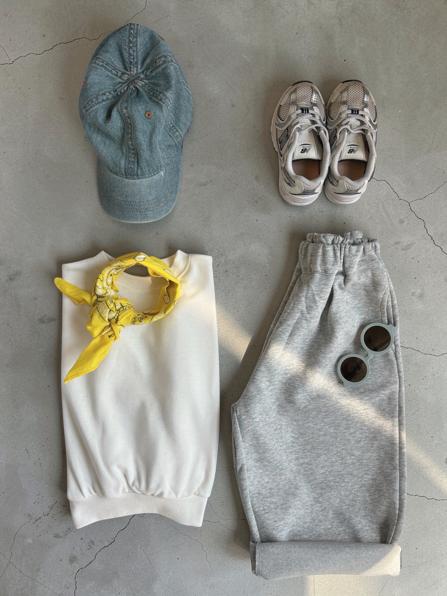 pantaloni Claire