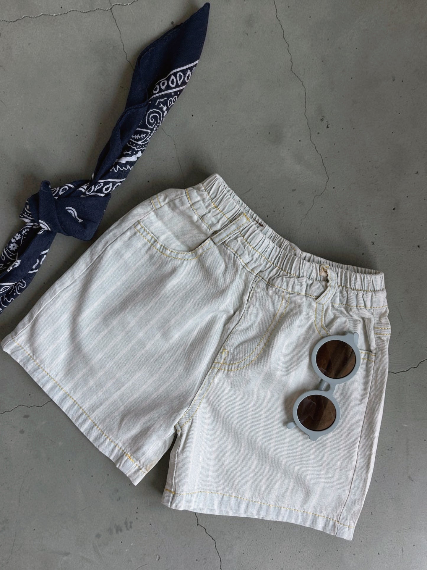 shorts stripes