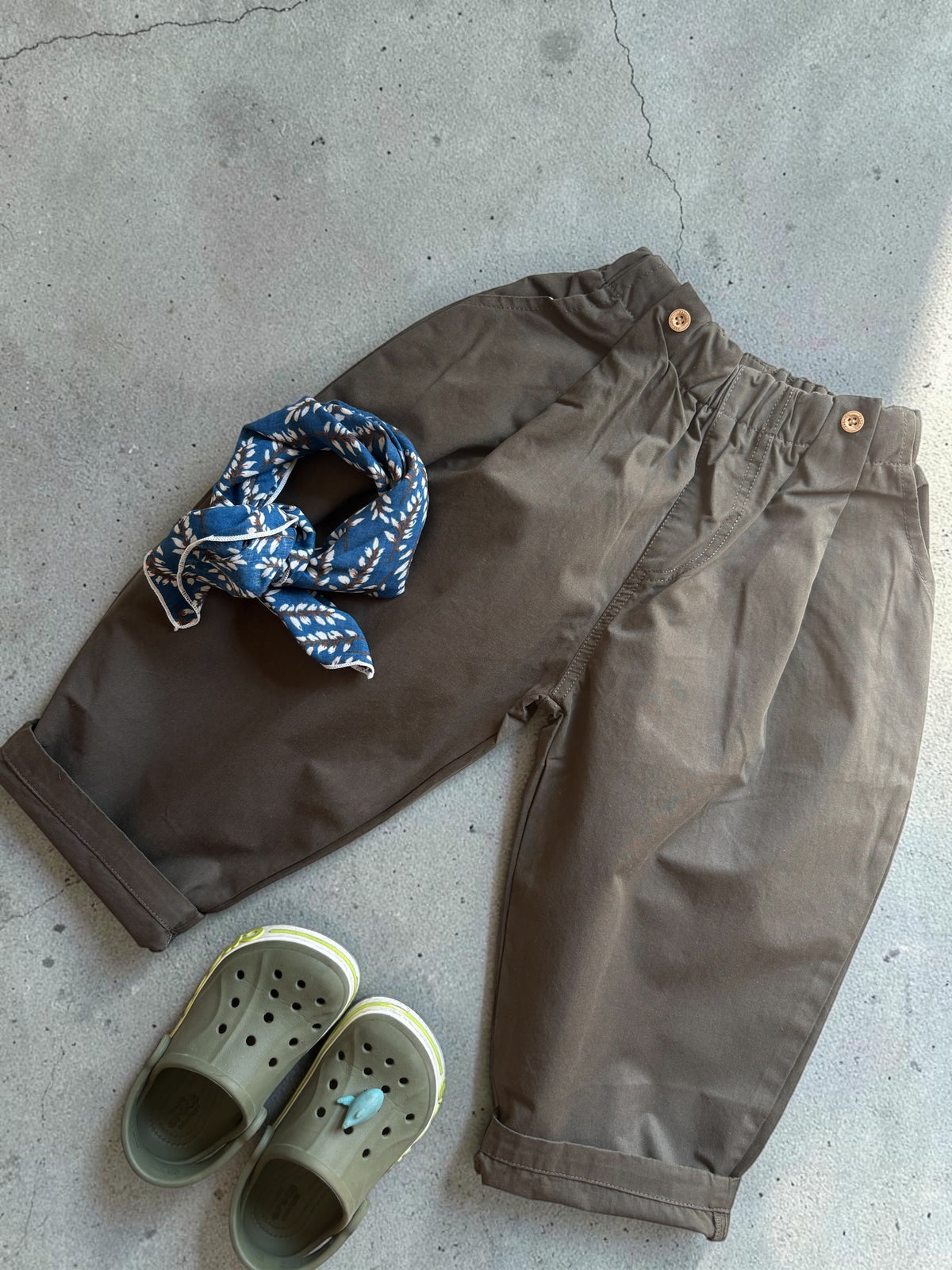pantalone Button