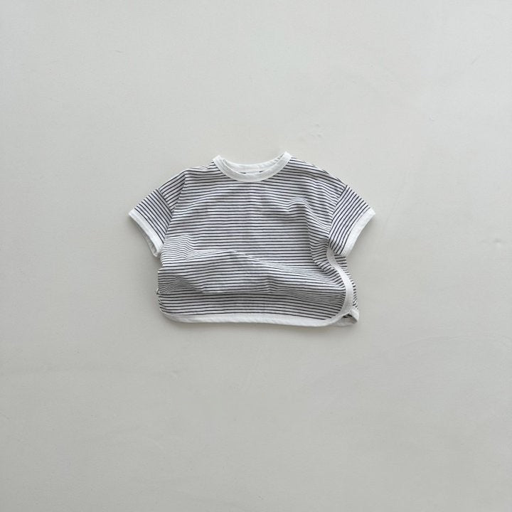 STRIPED T SHIRT